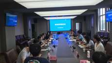 我校召开新进教师座谈会