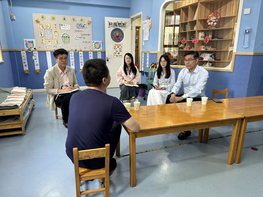 调研坚持小屋儿童发展康复中心